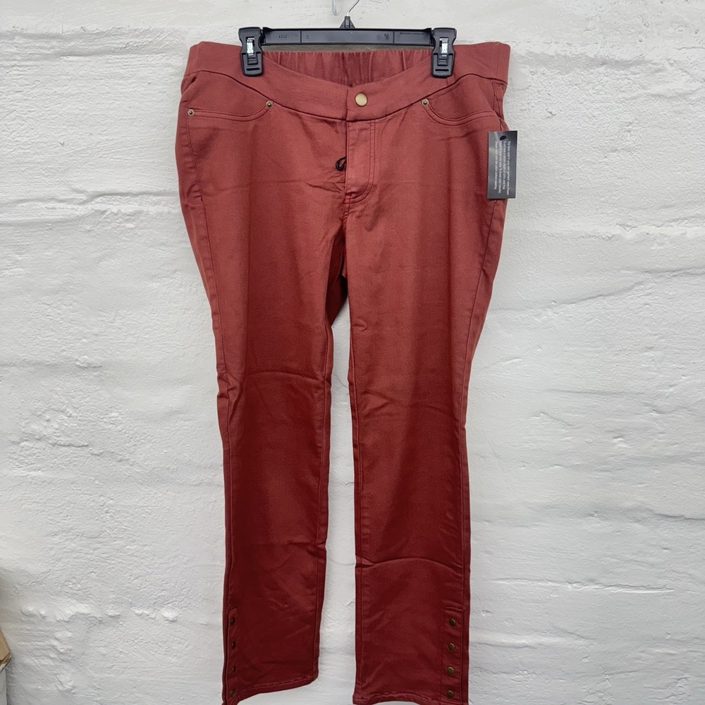 Denim&Co Adadptive Womens Pants Large Brick Color Stretch  Snap Waiste  Snap Leg